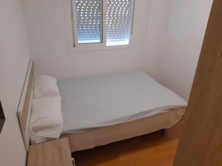 4F, Aire Acondic, 80M2, 2 Dormitorios, 4 Huespedes, Wifi Gratis La Línea de la Concepción 外观 照片
